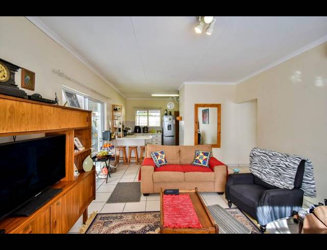 3 BEDROOM TOWNHOUSE FOR SALE IN ANNLIN